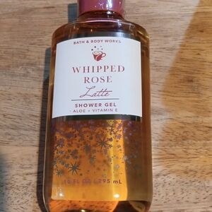 Bath & Body Works Whipped Rose Latte Shower Gel